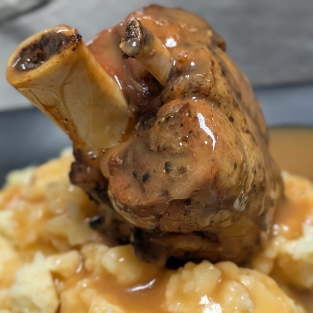PORK SHANK.